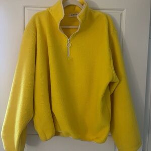 COPY - PARKE yellow fleece L/XL good condition